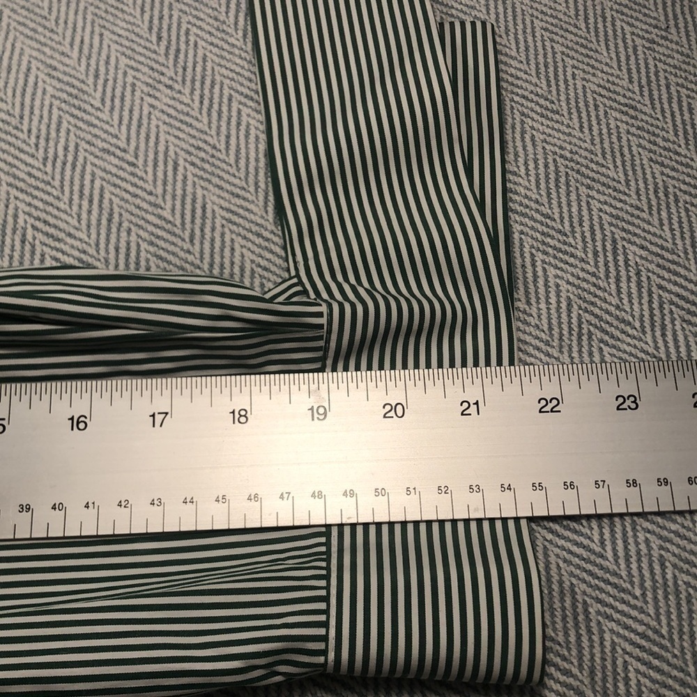 STORETS NWOT  Pit to Pit 21 1/2"  Button Down green white pinstripes tie cuffs - Picture 8 of 16